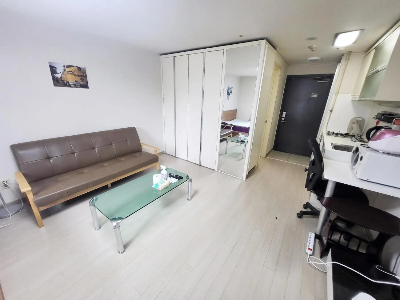3-2501 #5Min Gangnam St# Livingroom #Sofa #Metro Line No2 Seoul 0*,  South Korea